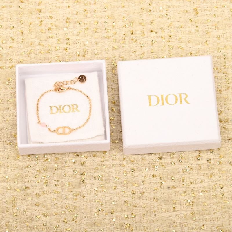 chr1st1an D10r bracelets